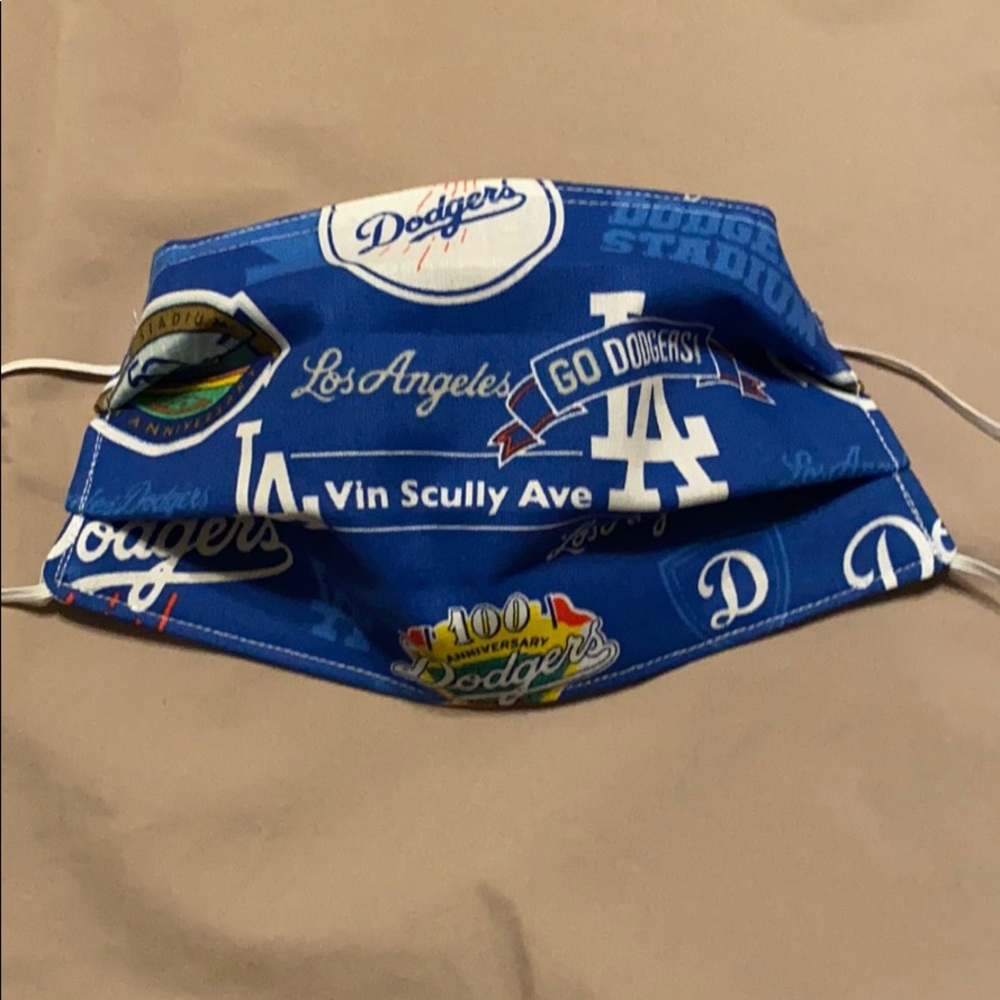 Adult/kids Dodgers face mask/ face cover